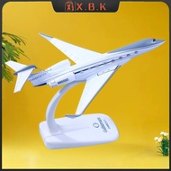 X.B.K 1PCS Gulfstream G650 Aircraft Diecast 1/200 Scale Airplane Model Planes G650ER Airplane Model 