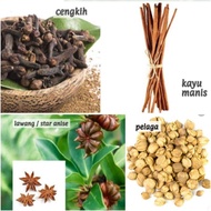 Pokok Bunga Lawang Star Anise cengkih kayu manis cinnamon pelaga thai indo india cardamon rempah sekawan Herb real plant