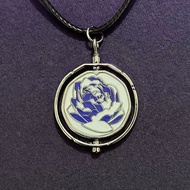 Arcane Season 2 Jinx Powder Necklace Rotating Blue Rose Pendant Chain Necklaces