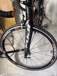 Fuji SST 1.3碳纖維公路單車