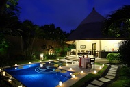  1 ห้องนอน 1 ห้องน้ำส่วนตัว ขนาด 240 ตร.ม. – เซมินยัก (Stunning 1 BR Villa With Private Pool #V32)