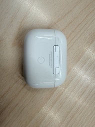 Apple AirPods Pro 充電盒