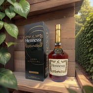 Hennessy Very Special (V.S) Cognac