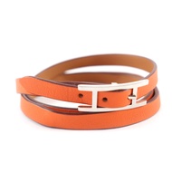 นาฬิกา HERMES รุ่น B-Api Double Tour สภาพเยี่ยม สีทอง/ส้ม พร้อมฮาร์ดแวร์สีเงิน สายหนัง 3 เส้น สลักลา