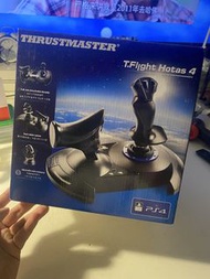 Thrustmaster T.Flight Hotas 4 飛行搖桿