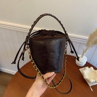 กระเป๋าสะพายข้างหนังแบบมีซิป MK Vintage Bucket Bag สำหรับผู้หญิง กระเป๋าถือแบบมีซิปขนาดเล็ก กระเป๋าส