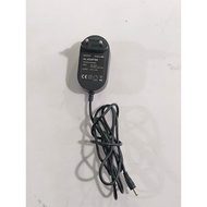 Original Second Hand AXIOO MYBOOK 14E 12V 2A LAPTOP Charger Adapter