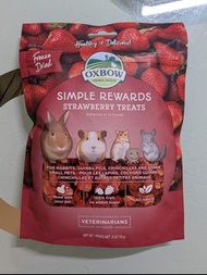 4包現貨，Oxbow Simple Rewards Strawberry Treats 士多啤梨乾