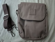 Colorful Fox 翻蓋式多間隔斜揹袋