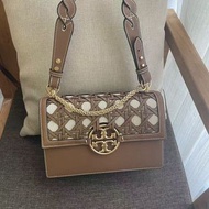 Tory Burch 手袋