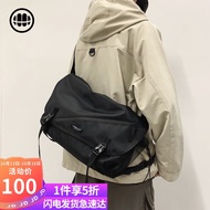 viney男包大容量斜挎包潮牌机车包日系原宿机能邮差包休闲单肩包男女背包黑色