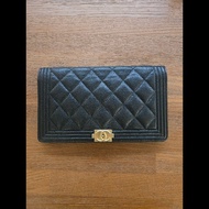 Chanel BOY對開長夾黑金
