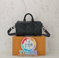 👏6月現貨 LV Keepall XS枕頭包 M45947 📸📸100% new🎁 Louis Vuitton  男女均可 斜孭袋 手拿袋 斜揹袋 單肩包 生日禮物 gift 免運費 包郵 Carou
