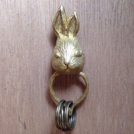 emmaAparty手工純銅鑰匙圈 '' 兔子幫你拿''