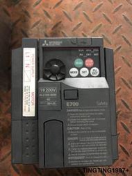 二手 E700 FR-E720S-050SC-EC 三菱變頻器