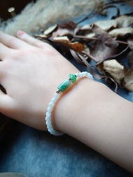 天然緬甸飄綠桶珠 平安扣 白翡翠珠手串