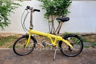 จักรยานพับได้ญี่ปุ่น - ล้อ 20 นิ้ว - เกียร์ 7 สปีด - อลูมิเนียม - Dahon Vybe D7 - สีเหลือง **ตำหนิ ส