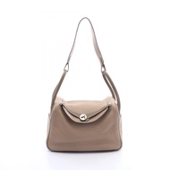 【二手】愛馬仕 HERMES 單肩包 Lindy 30 顏色 Tourterelle Grey Etoupe 073426CK Tourterelle Grey/Etoupe 其他 Lindy 30 