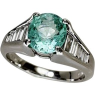 二手女戒指，12號，鑲嵌1.34克拉帕拉伊巴碧璽和0.32克拉鑽石，18K白金（5.3克）。