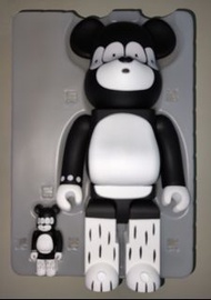 Medicom Metyhew四眼熊 100+400% Be@rbrick Bearbrick