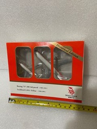 1/500 Lysia 港龍航空歷史機隊版本 波音 737-200 Advanced (1985-1993) Lockheed L1011 TriStar (1990-1995) dragonair 