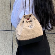 Chanel黑拚米鞣製牛皮霧銀流浪後背包