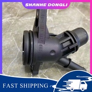 06H 121 132 F Auto Hose Connector for VW Audi A4 A5 A6 S4 S6 Q5 2.0T 06H121132 F