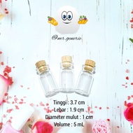 Mr.Generie 5mL Glass Bottle with Wood Cap mini Glass bottle 5 ML Glass bottle/ cork Cap bottle charm