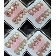 Fake nails M104 Nailbox short form attracts cat eyes with cute charms soobin nailbox