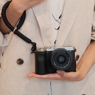 Light Shadow Sony A7C2/A7CR Genuine Leather Protective Case Hand-woven Wristband A7M4 Cowhide Base S