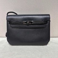 Hermes愛馬仕 kelly depeches 25黑銀 框鱷