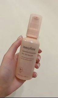 Innisfree 山茶花精油護膚精華