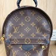 Lv舊款小書包🎒
