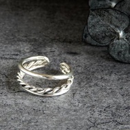 Swag 耳骨夾 三連扭轉 / silver C062