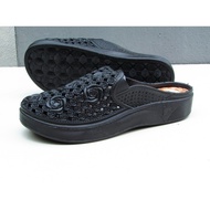 TL 829 Kasut Separuh Perempuan Sandal  Tidak licin Tahan Air Kasut Getah Kerja Women Rubber Shoes