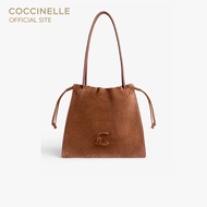 COCCINELLE กระเป๋าโท้ทผู้หญิง รุ่น DULSE SHOPPING BAG 110201 สี COGNAC/COGNAC