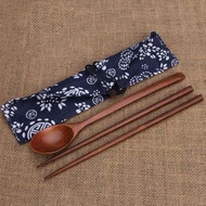 W111(3件套)和風木餐具組三件套-收納布袋 木匙羹 木筷子 創意日式木質便攜咖啡色原木 三件式 纏線日式布袋 木筷 木湯匙 壽司筷 家用環保餐具袋 三件式纏線木餐具組 木製餐具