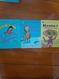 Walker Stories《Drawing Together》《Sylvie's Seahorse》《Handa's Surprising Day》