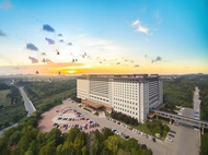 Jiu Hua Spa & Resort