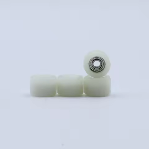Mini Shape Urethane Fingerboard Wheels 65D Hardness with ABEC 7 Bearing