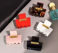💕 Brand new 💕 Miu Miu hair clips for women 髮夾
