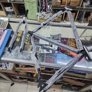 Local iron fixed gear frame and straight Frame 700 c fixie straight local