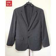 Uniqlo Gray Suit Chest Size 39 Inches Second Hand....