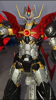 HG 1/144 無敵鐵金剛 Z 劇場版 INFINITY 魔神皇帝 魔神凱撒
