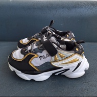 Sepatu anak second original Fila size 30