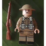 WW2 British soldier with armament 9