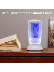 1入組多功能數字報時鐘，具備永久曆、溫度顯示和藍色背光，電子溫度計LED鬧鐘，便攜設計（不含電池）