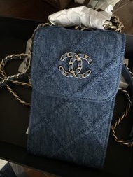 Chanel 19 Denim Phone Holder Bag 牛仔19 手機袋