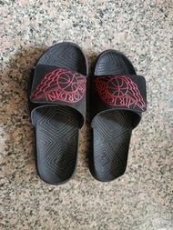 Air Jordan 黑色拖鞋