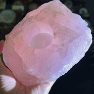 natural raw stone candle holder🔮天然原矿粉晶烛台 🆓两颗图里蜡烛  高: 5cm 宽: 12.5x11cm 重: 1.05kg